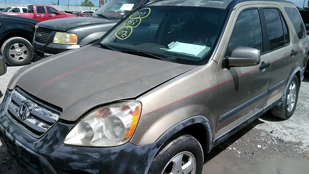 Photo of 2005 Honda Cr-V