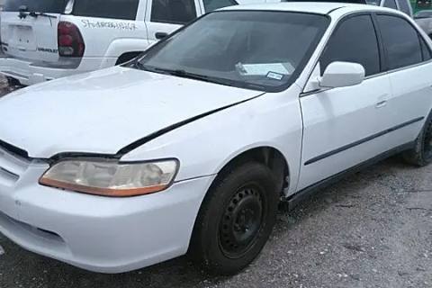 Photo of 1999 Honda Accord