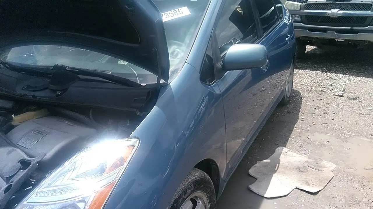 Photo of 2005 Toyota Prius