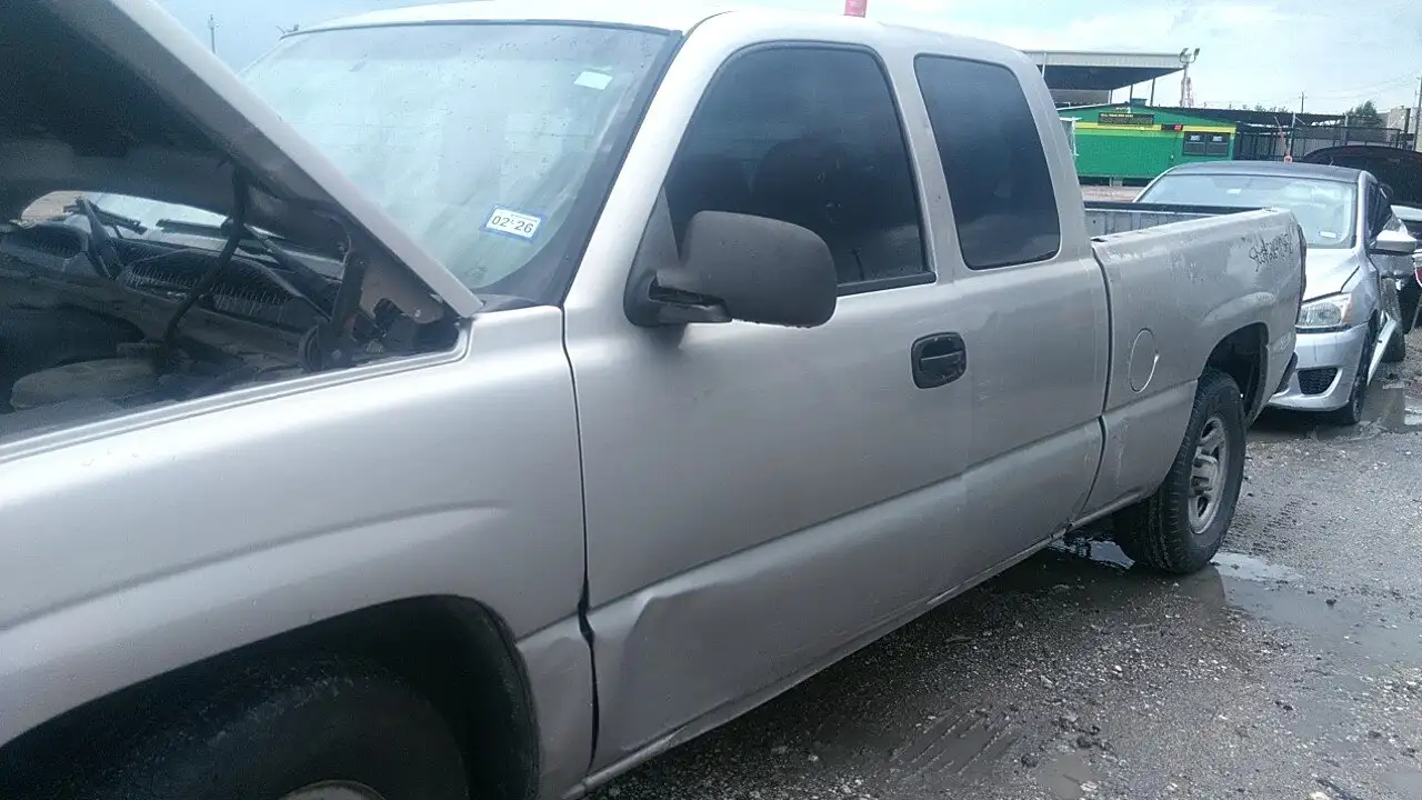 Photo of 2004 Chevrolet Silverado 1500