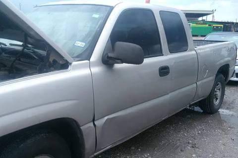 Photo of 2004 Chevrolet Silverado 1500