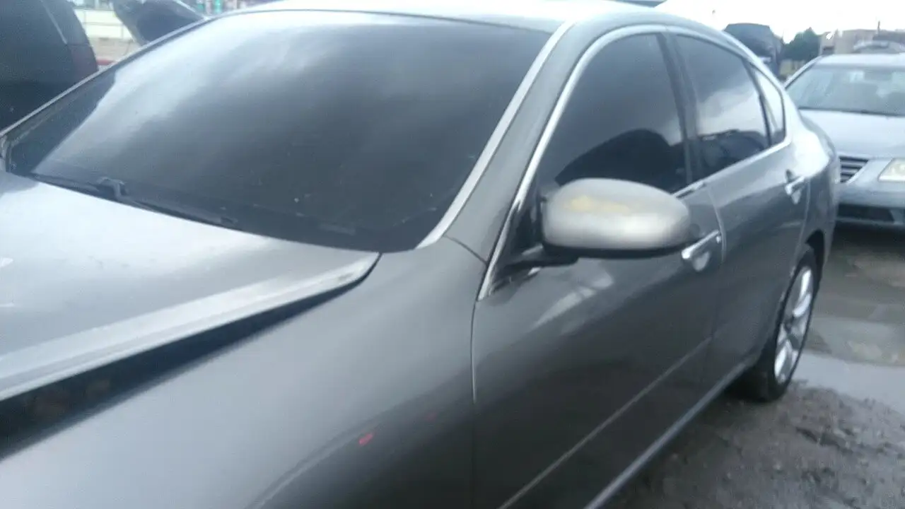 Photo of 2006 Infiniti M35