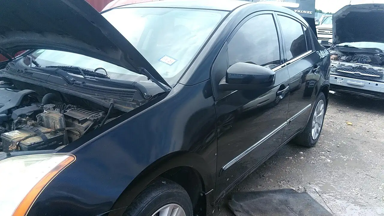Photo of 2010 Nissan Sentra