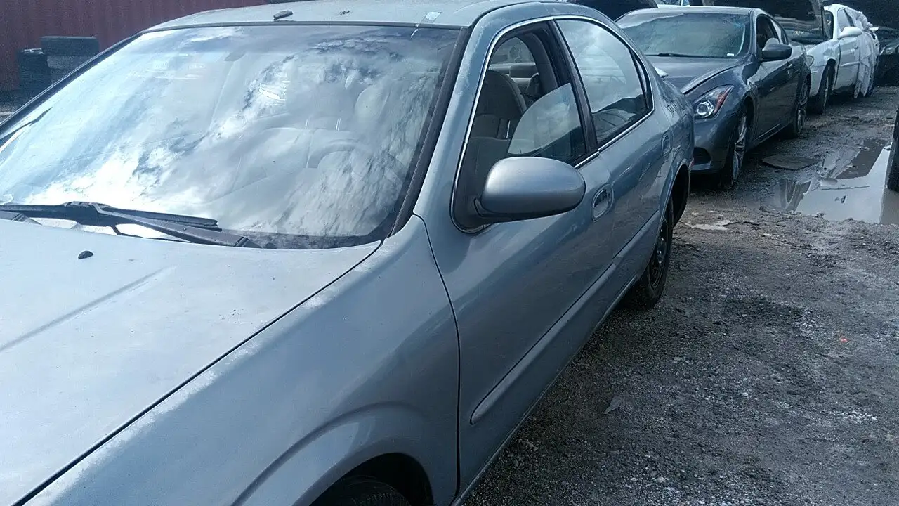 Photo of 2001 Nissan Maxima