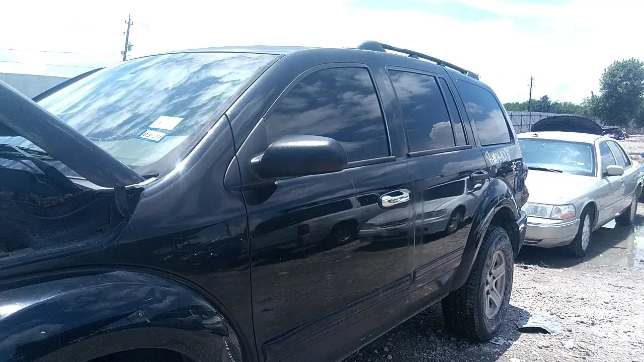 Photo of 2005 Dodge Durango