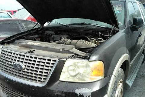 Photo of 2006 Ford Expedition