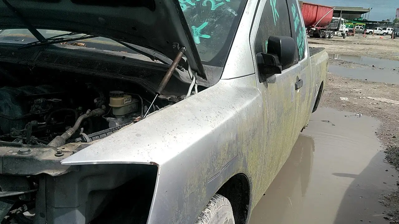 Photo of 2004 Nissan Titan