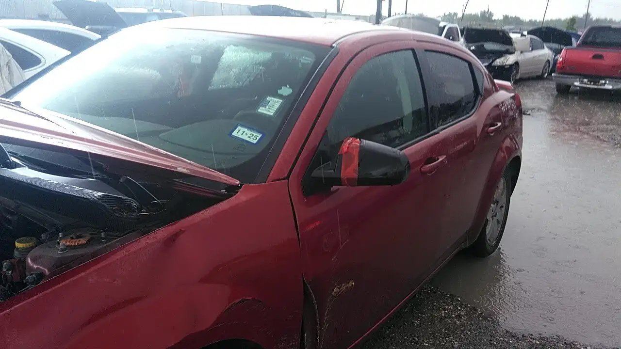 Photo of 2010 Dodge Avenger