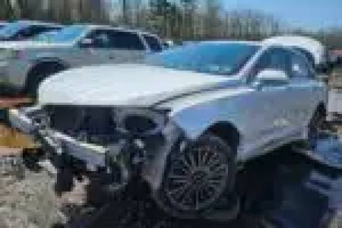 Photo of 2015 Lincoln Mkz