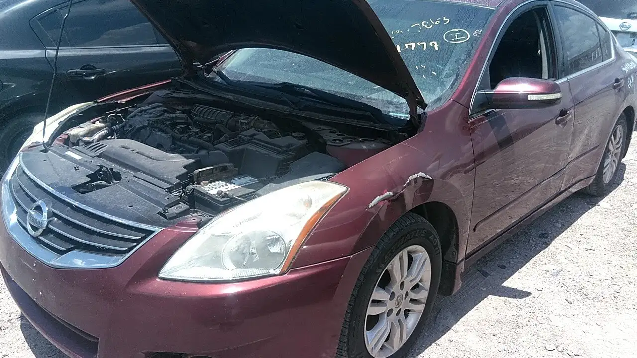 Photo of 2011 Nissan Altima