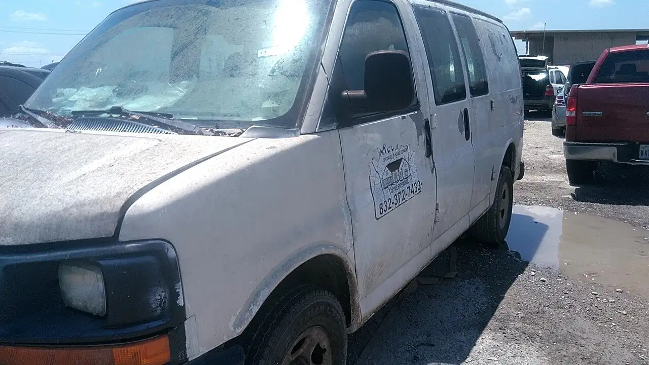 Photo of 2003 Chevrolet Express 1500