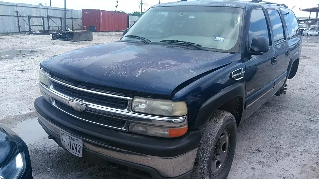 Photo of 2001 Chevrolet Suburban 2500
