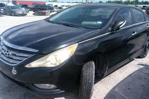 Photo of 2011 Hyundai Sonata