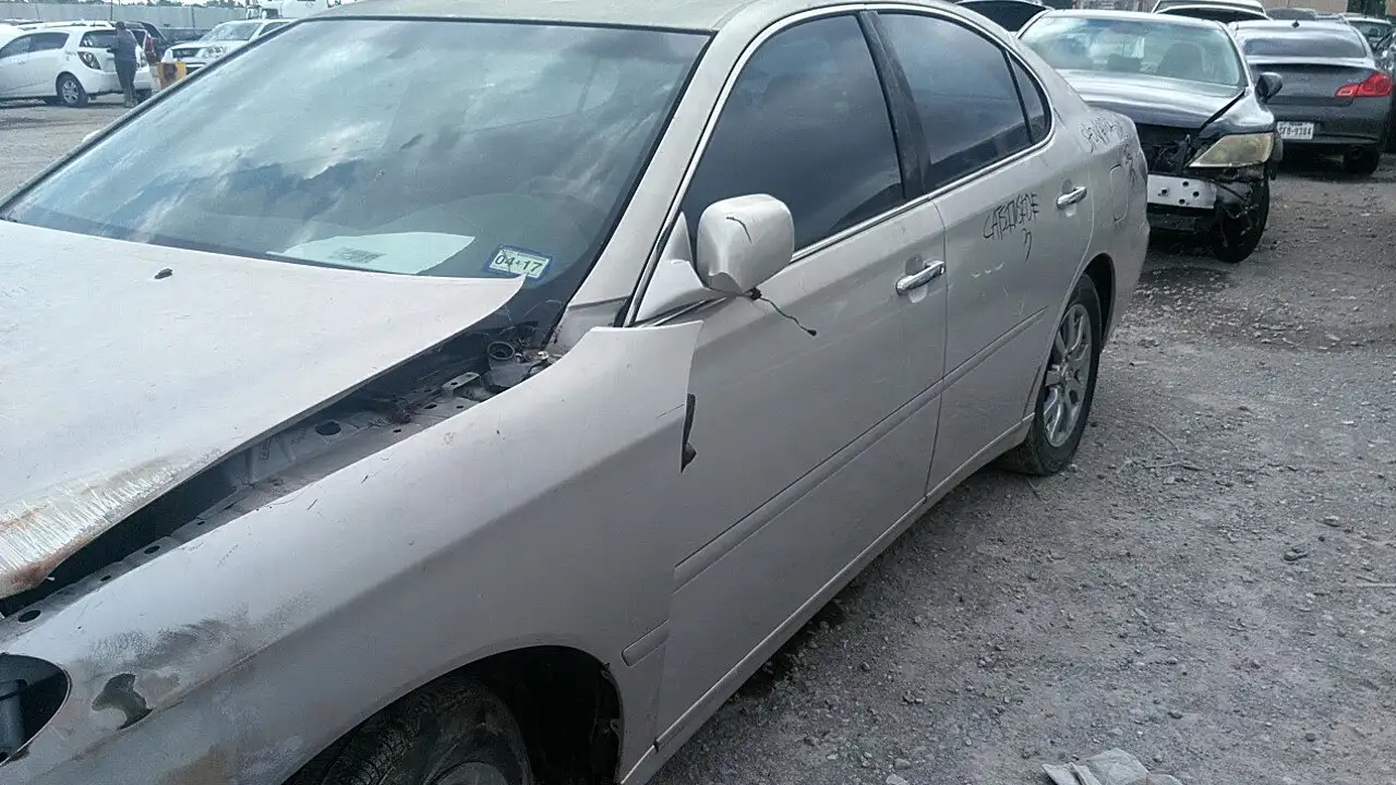 Photo of 2004 Lexus Es330