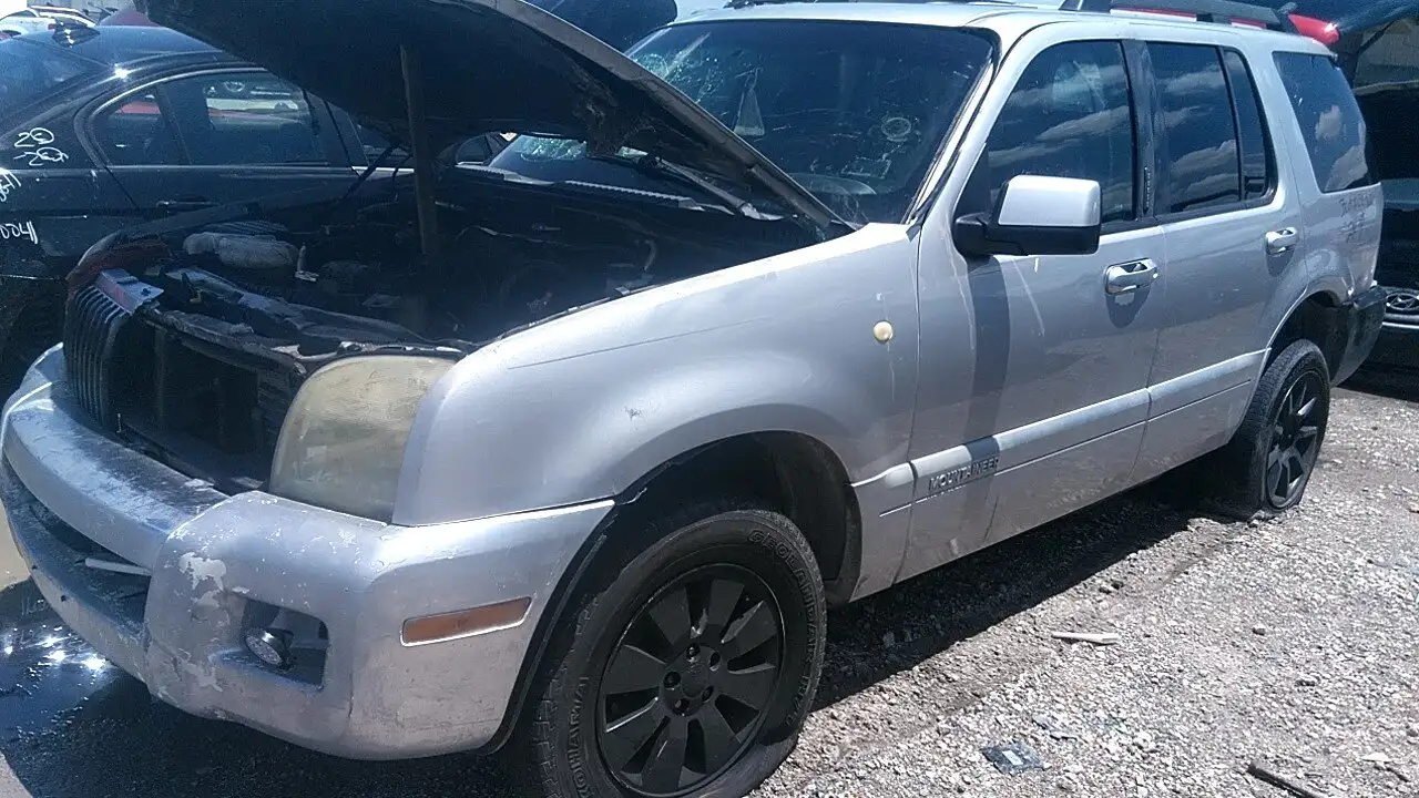 Photo of 2008 Mercury Mountaineer
