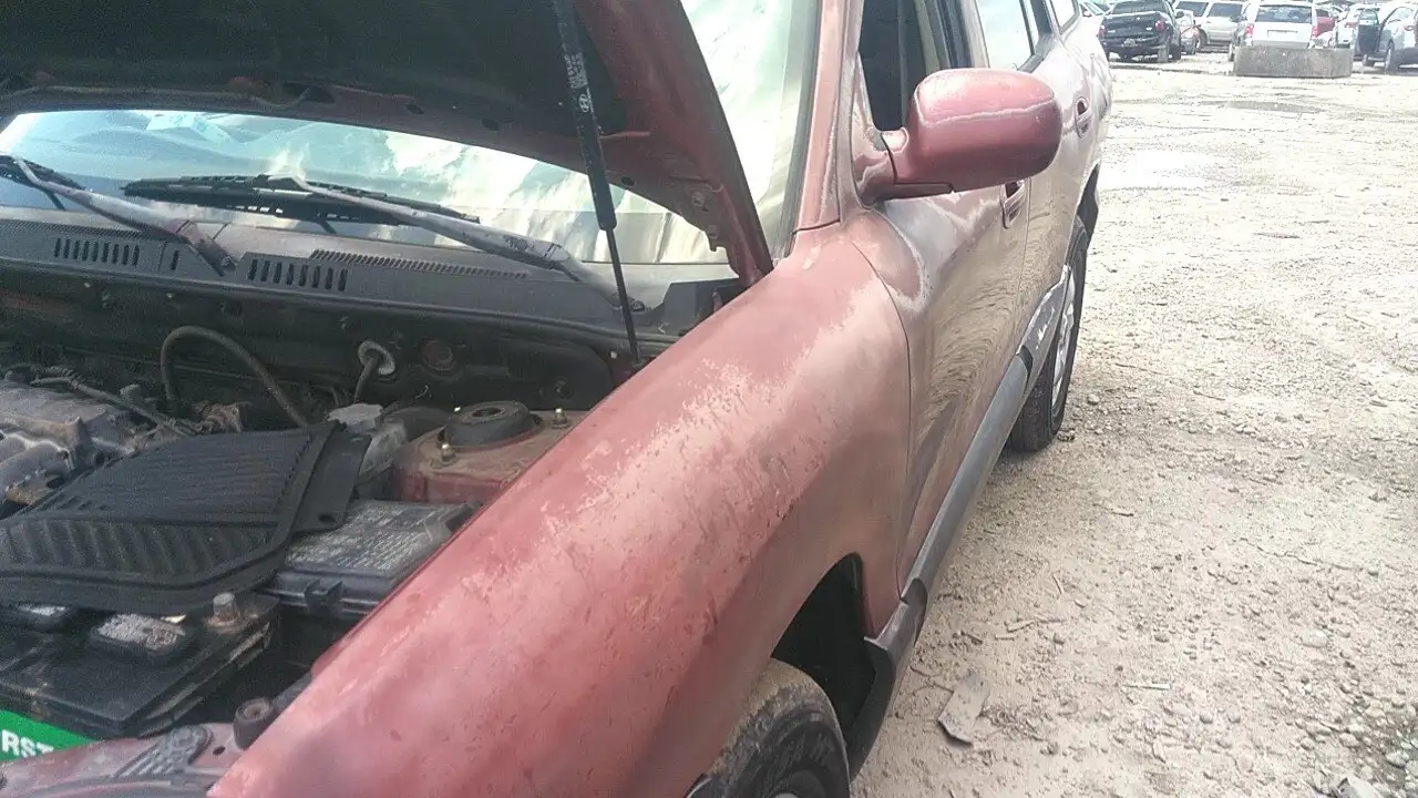 Photo of 2005 Hyundai Santa Fe
