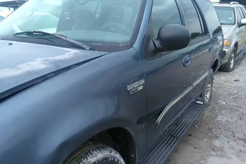 Photo of 2002 Ford Expedition