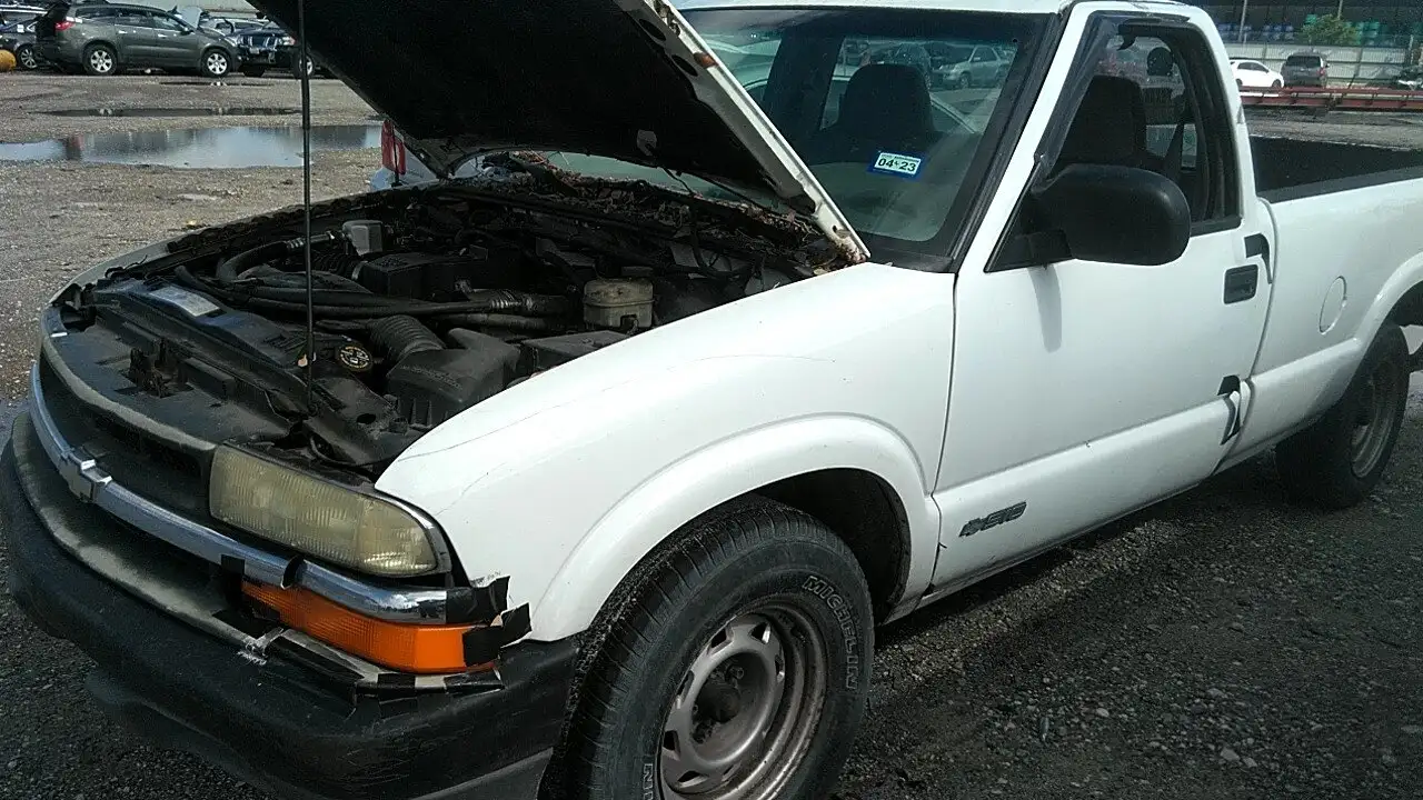 Photo of 2000 Chevrolet S10