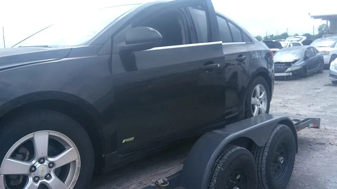 Photo of 2011 Chevrolet Cruze