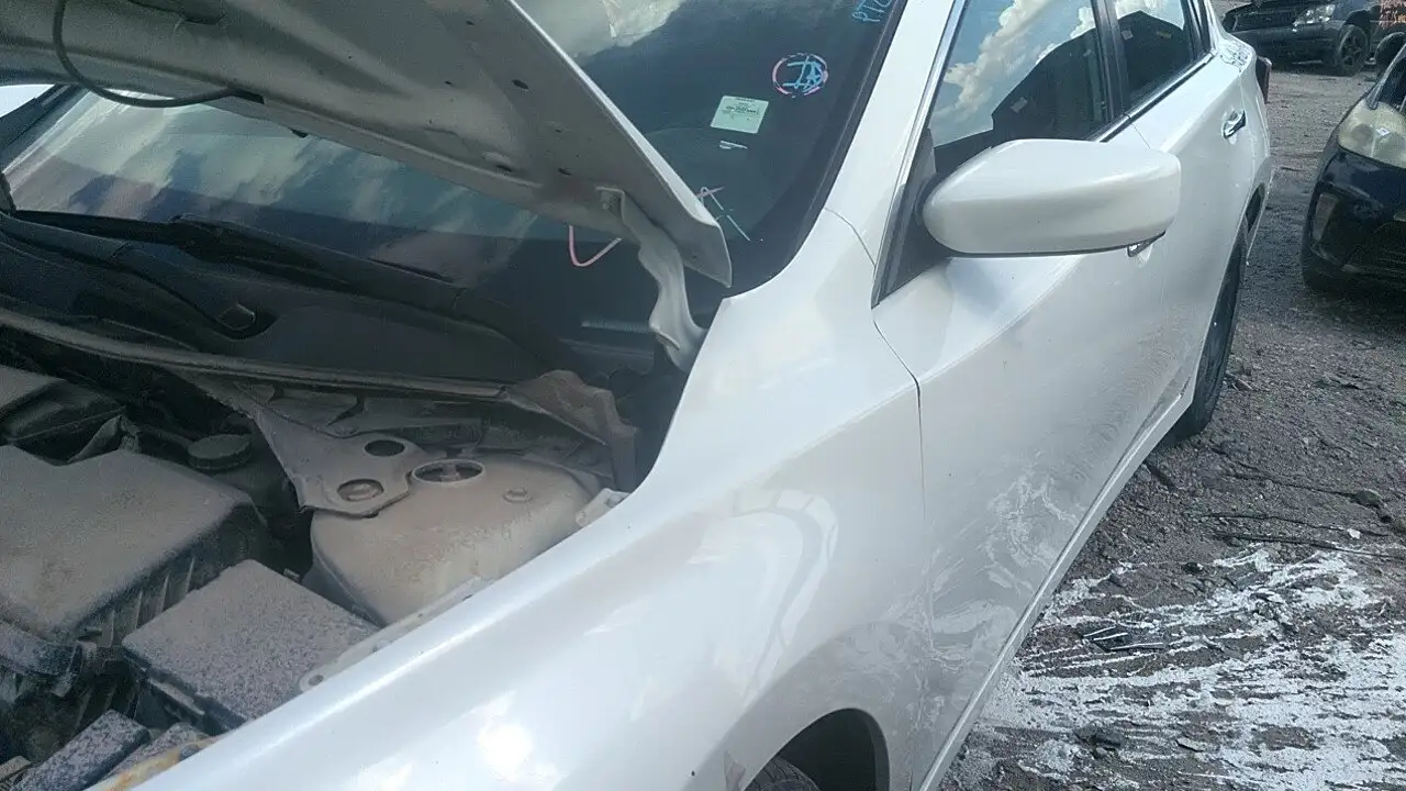 Photo of 2013 Nissan Altima