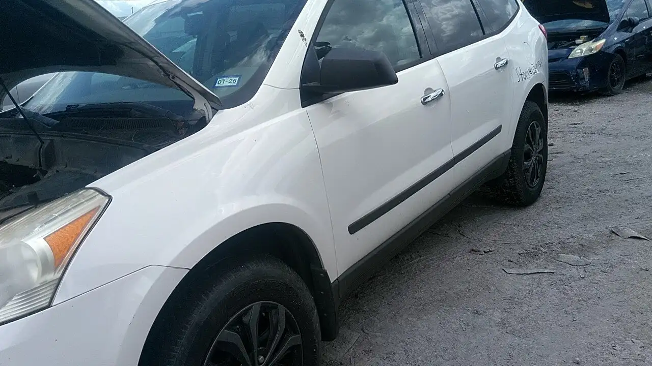 Photo of 2011 Chevrolet Traverse