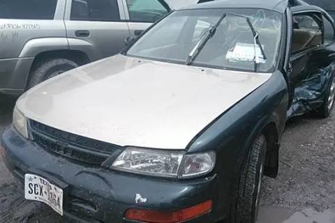 Photo of 1997 Nissan Maxima