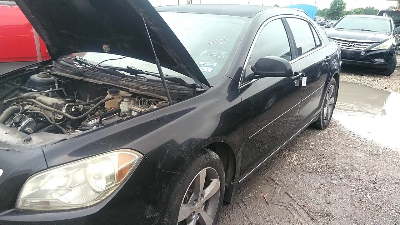 Photo of 2011 Chevrolet Malibu
