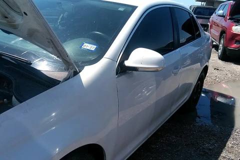 Photo of 2010 Volkswagen Jetta