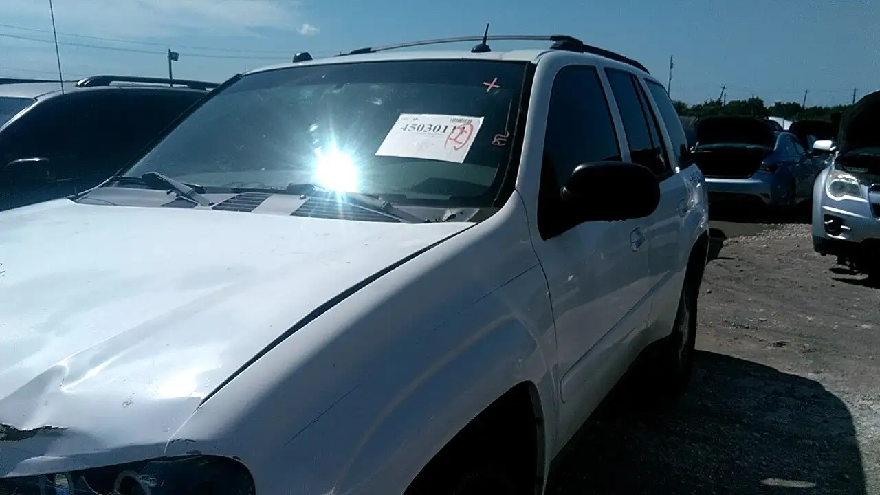 Photo of 2005 Chevrolet Trailblazer