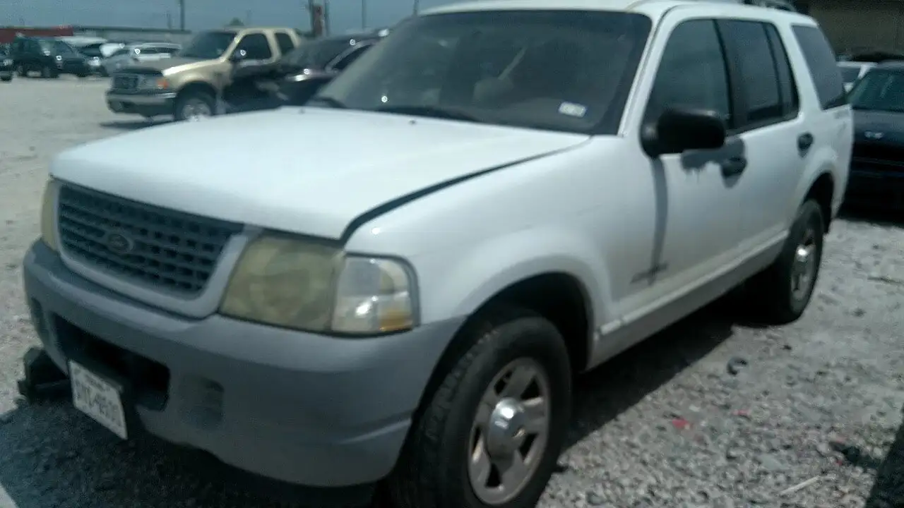 Photo of 2002 Ford Explorer