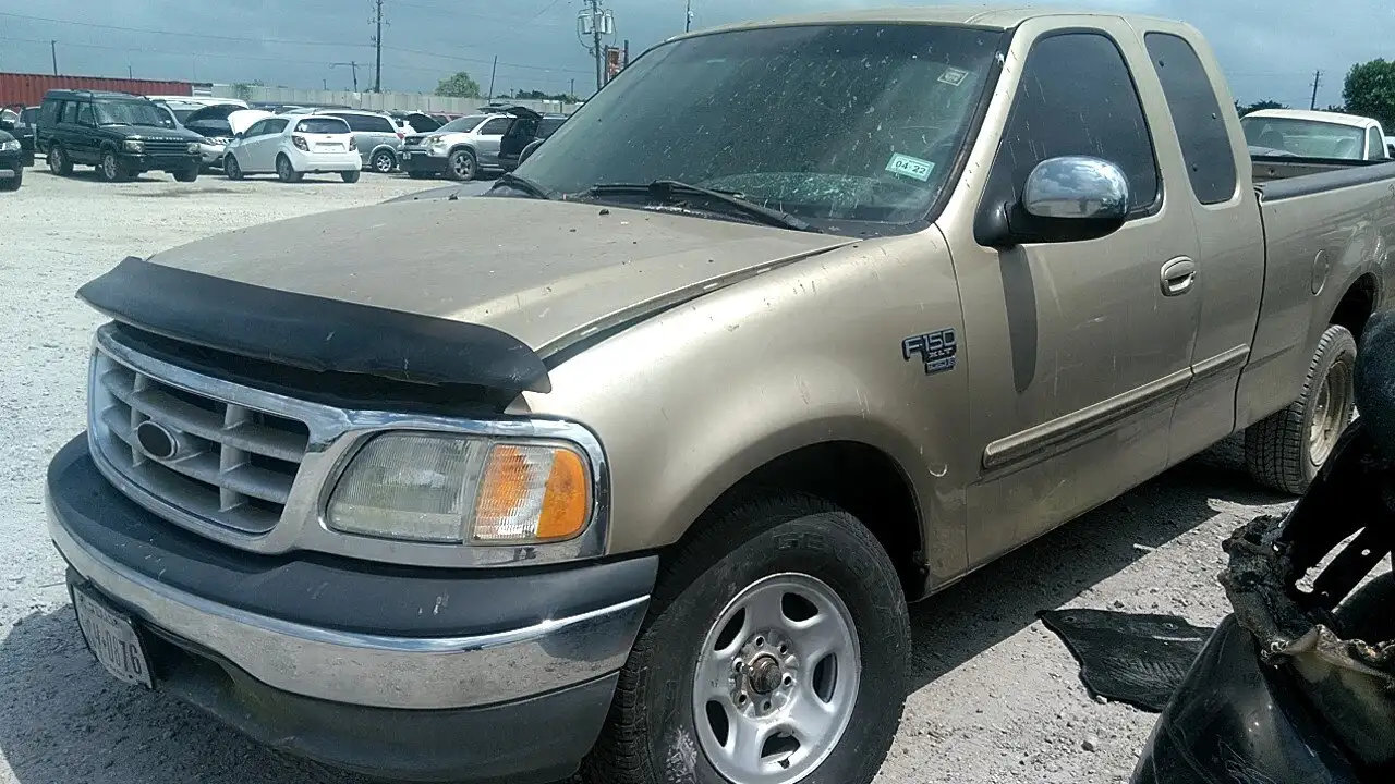 Photo of 2000 Ford F-150