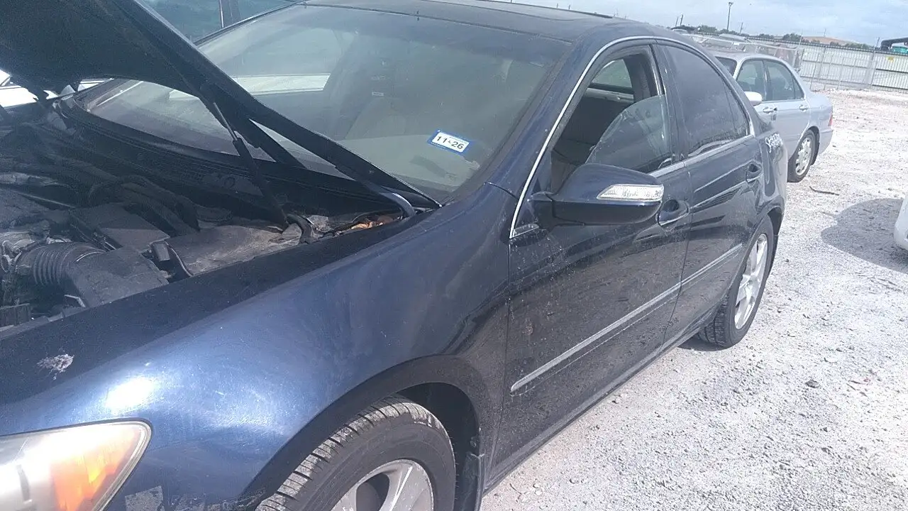 Photo of 2005 Acura Rl
