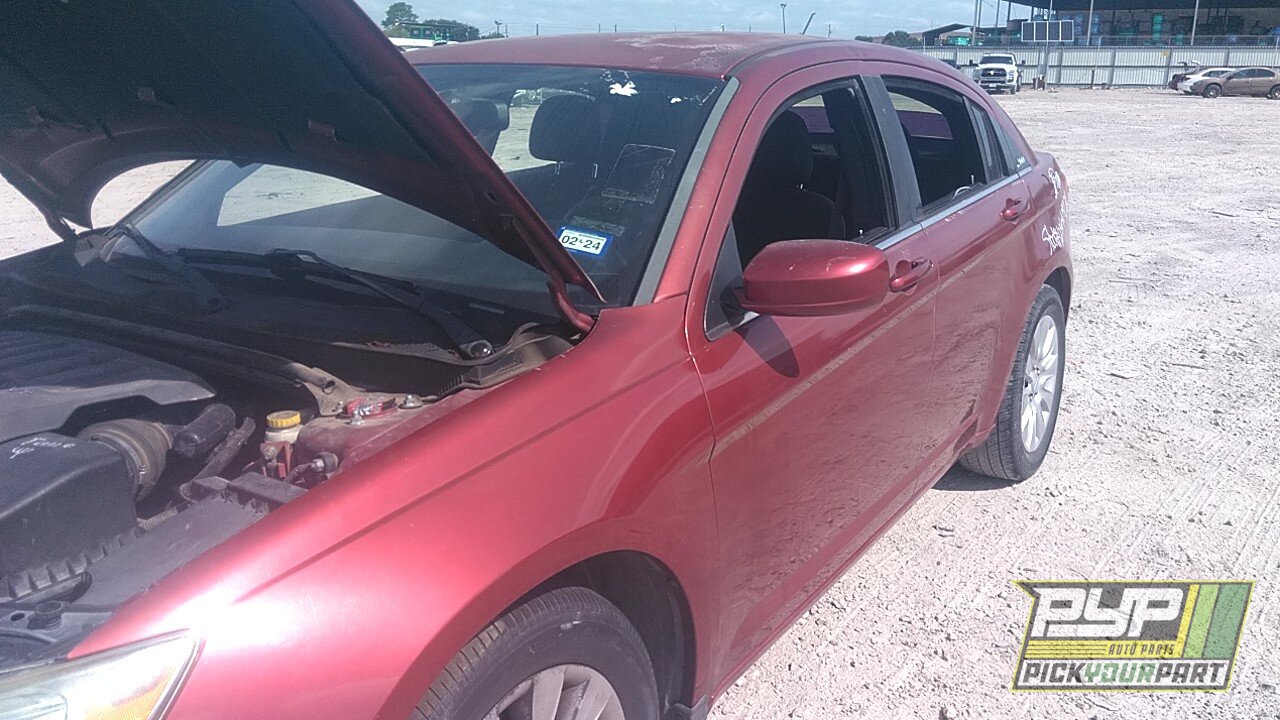 Photo of 2013 Chrysler 200