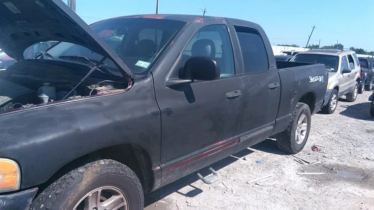 Photo of 2002 Dodge Ram 1500