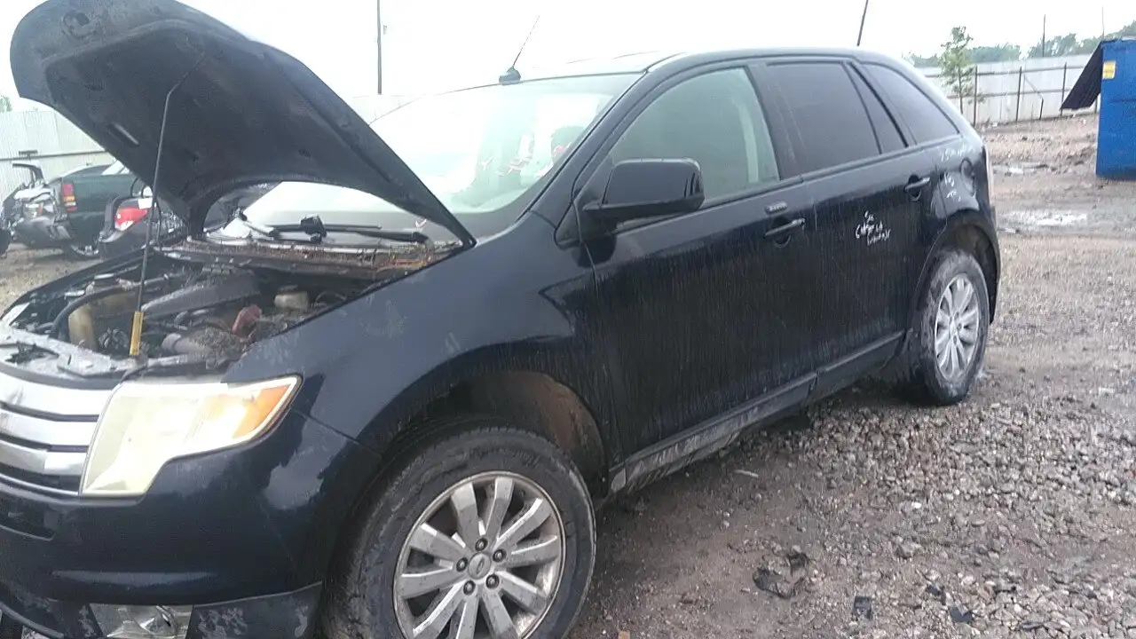 Photo of 2010 Ford Edge