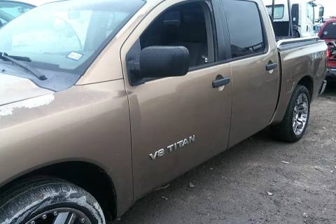 Photo of 2005 Nissan Titan