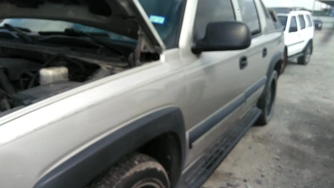 Photo of 2004 Chevrolet Avalanche 1500