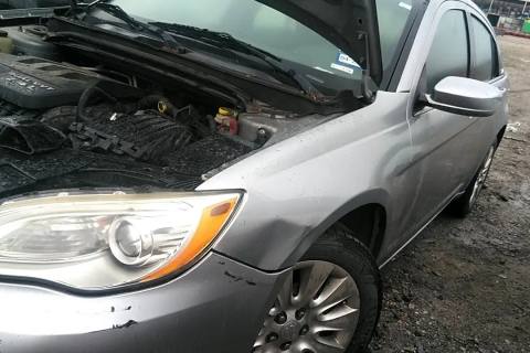 Photo of 2014 Chrysler 200
