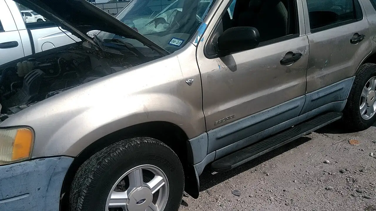 Photo of 2001 Ford Escape