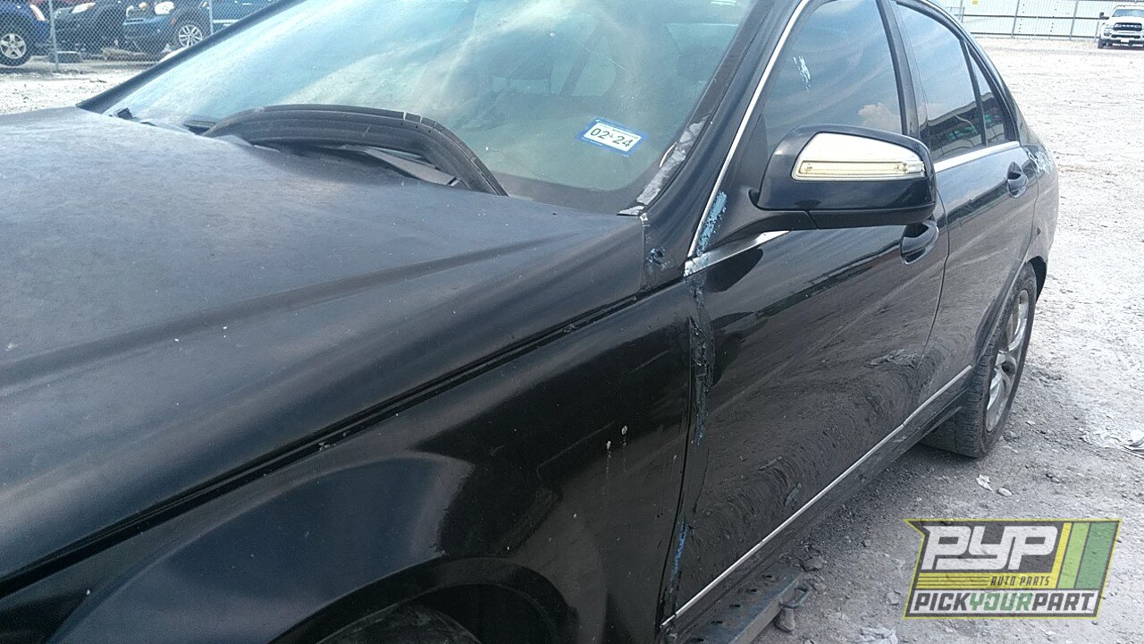 Photo of 2009 Mercedes-Benz C300