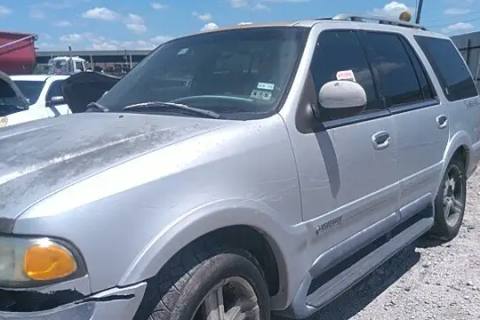 Photo of 1998 Lincoln Navigator
