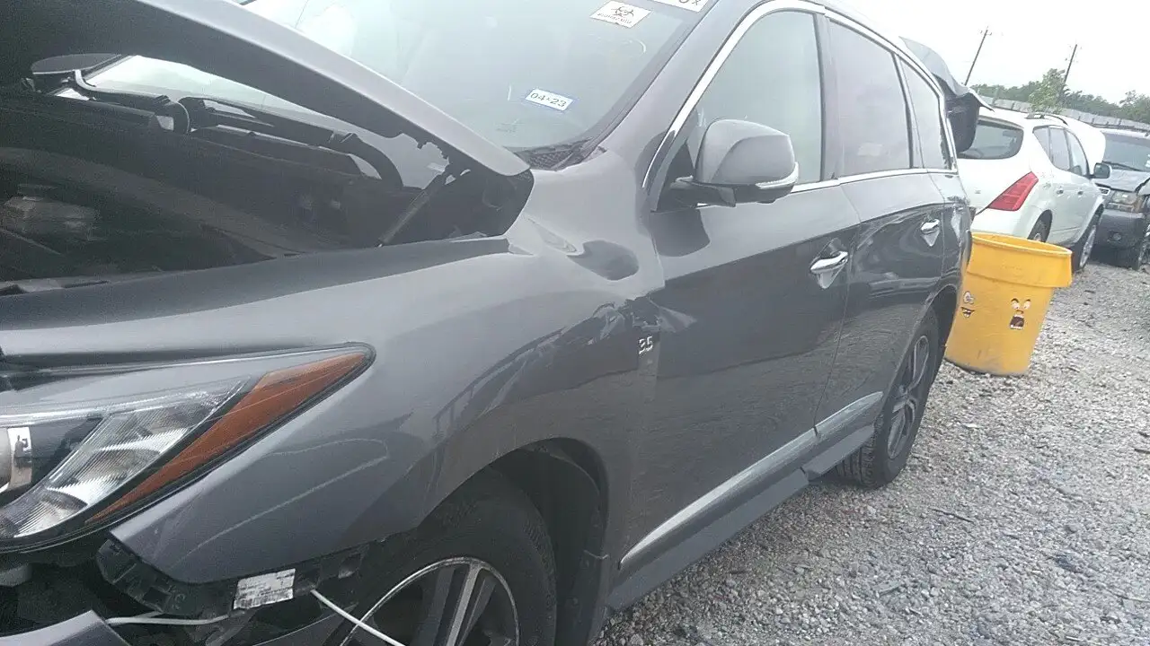 Photo of 2016 Infiniti Qx60
