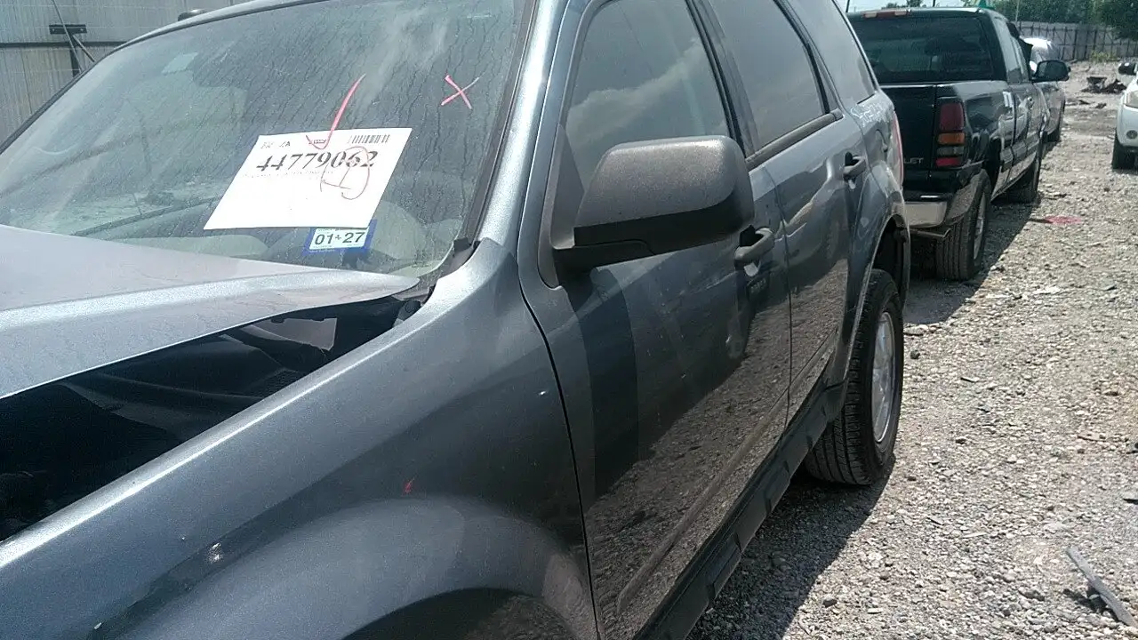 Photo of 2010 Ford Escape