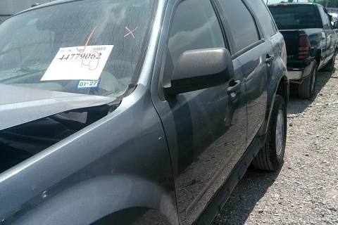 Photo of 2010 Ford Escape