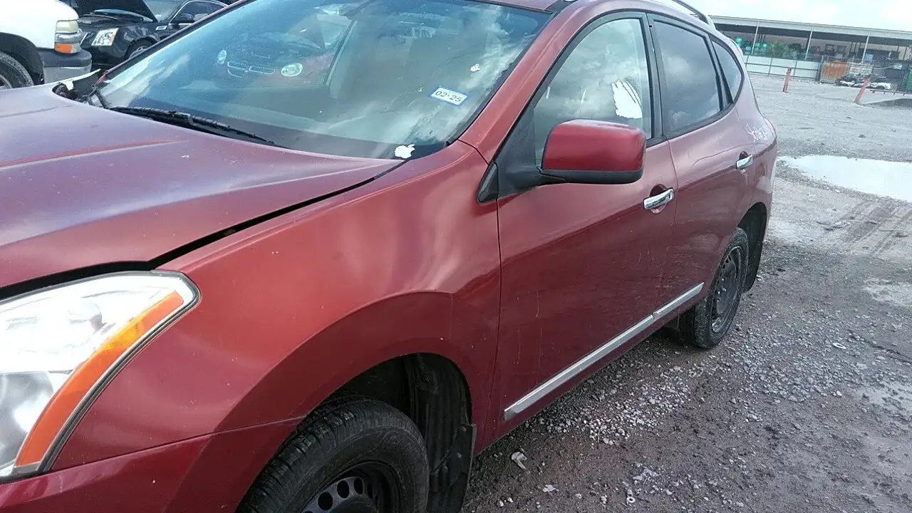 Photo of 2011 Nissan Rogue