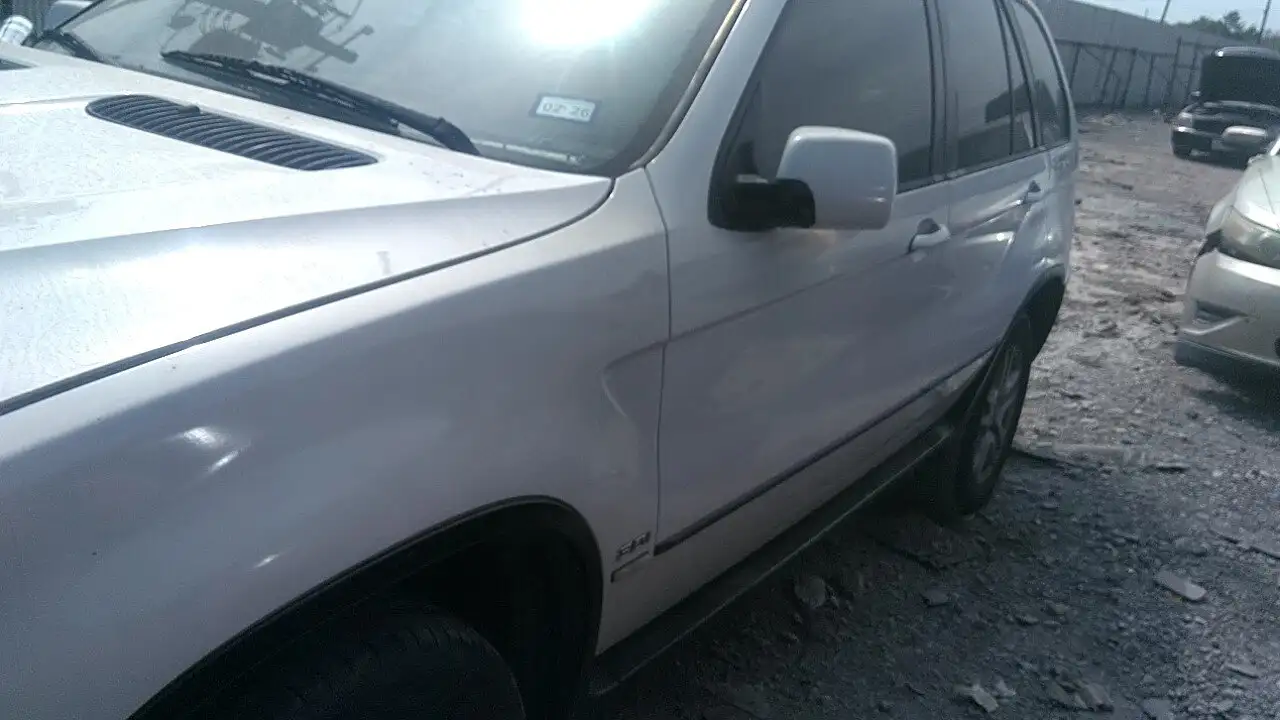 Photo of 2005 Bmw X5