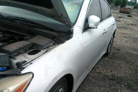 Photo of 2012 Hyundai Genesis