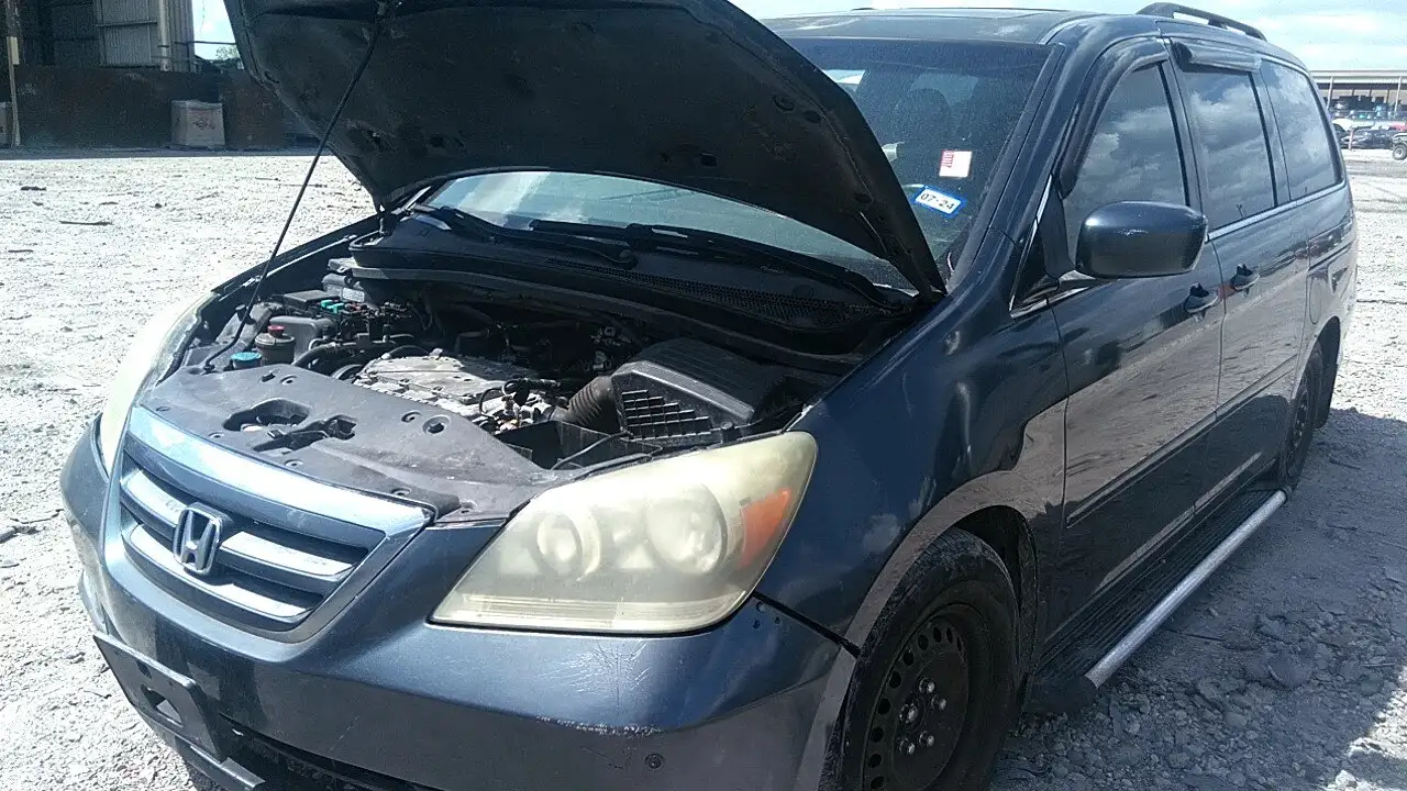 Photo of 2005 Honda Odyssey