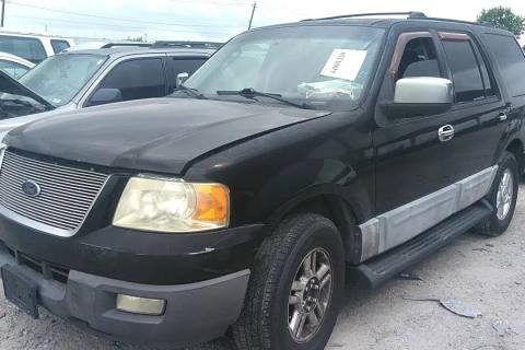 Photo of 2004 Ford Expedition