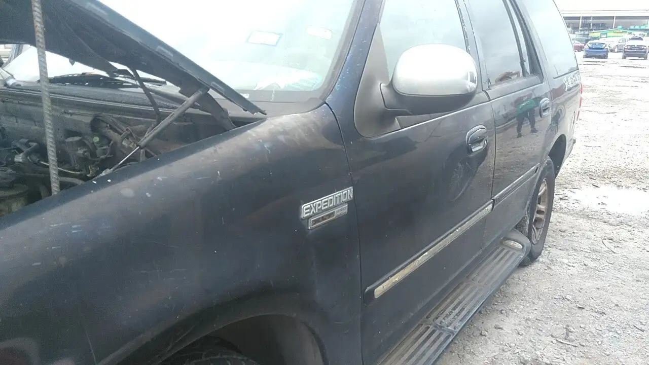 Photo of 2000 Ford Expedition